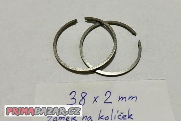 pistni-krouzek-38-x-2-mm-zamek-na-kolicek-2-ks