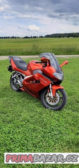 aprilia-futura-rst-1000
