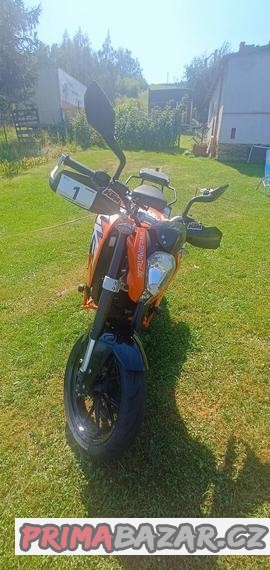 ktm-duke-125-2013