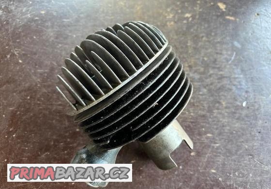 predam-orig-novy-valec-hlava-na-skuter-cz-175-502