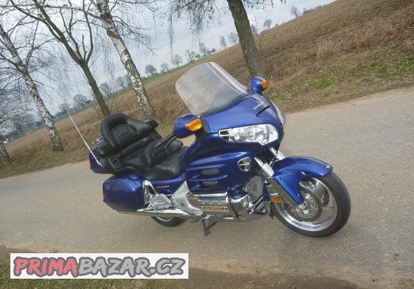 honda-gl-1800-gold-wing-abs