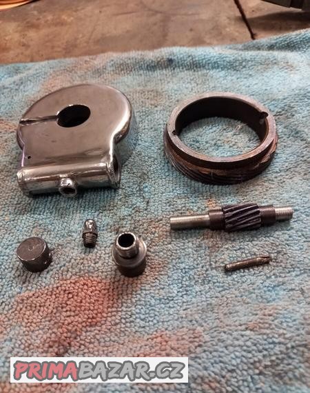 jawa-50-pionyr-mustang-parez-555-05-20-21-23-snek-tachometru