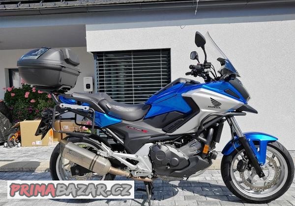 honda-nc-750x-r-v-2018-cr