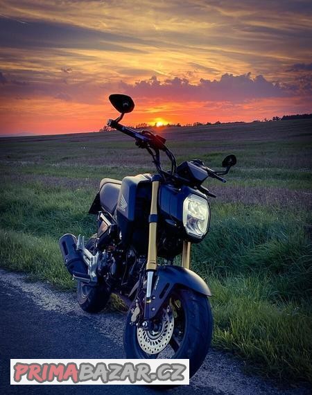 honda-msx-125-grom-r-v-2022
