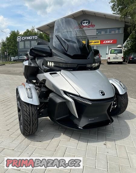 can-am-spyder-rt-limited-model-2024