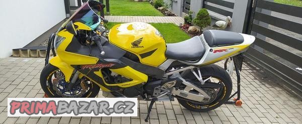honda-fireblade-929