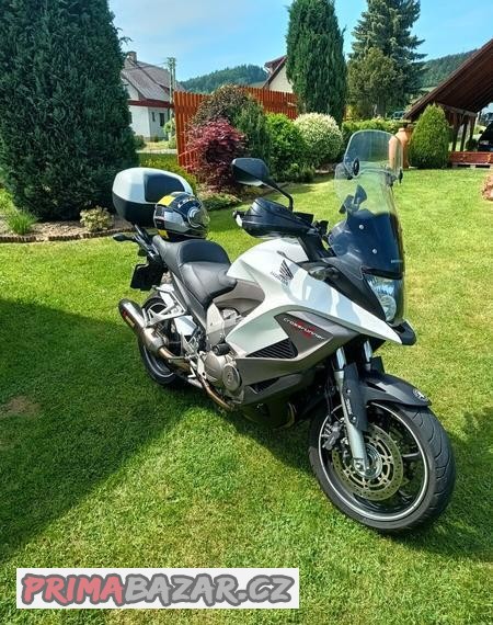honda-crossrunner-800