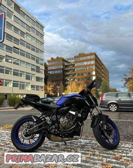 yamaha-mt07-2018-54kw-akrapovic