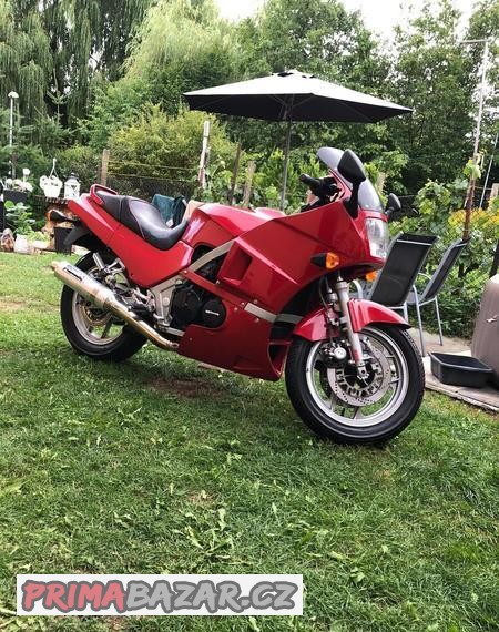 kawasaki-zx-600a-gpz-roj-1988-zimni-cena