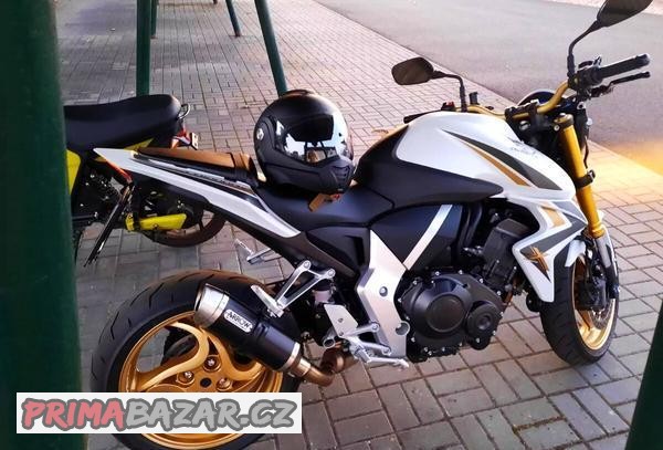 ochranne-kryty-motoru-dily-carbon-honda-cb-1000r-sc60