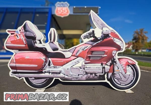 svetelna-reklama-honda-goldwing-1800