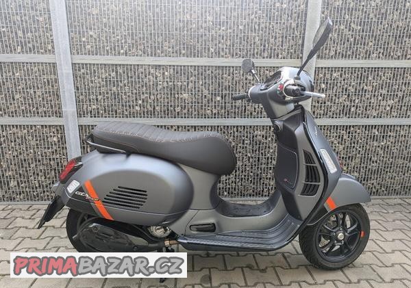 Vespa GTS Super 300 Sport