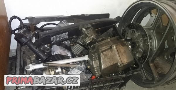 yamaha-srx-600-400-ruzne-nd
