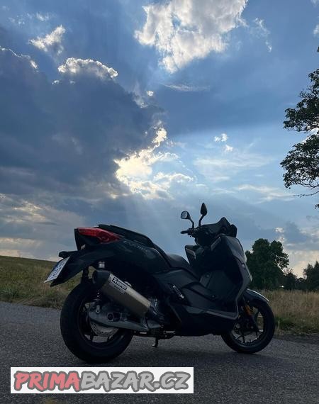 yamaha-xmax-125-rok-2016