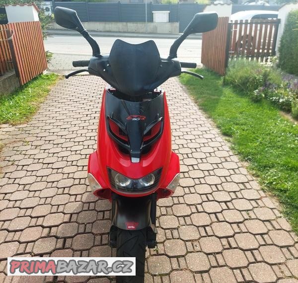 aprilia-sr-50-ditech-01-2001