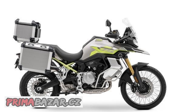 voge-900-dsx-limetka-novy-motocykl