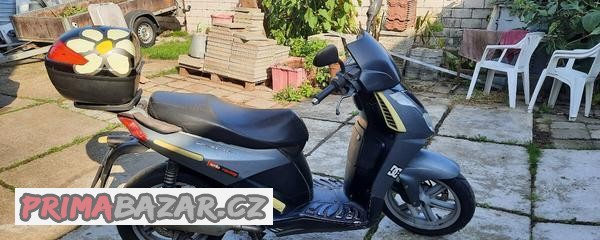 aprilia-sportcity-200