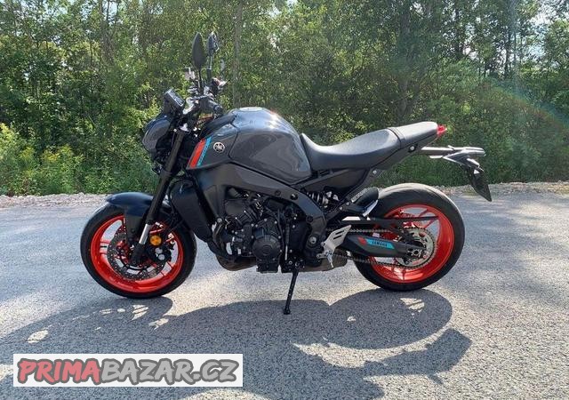 yamaha-mt-09-2022