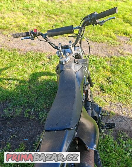 prodam-terenni-motorku-plne-funkcni-specha