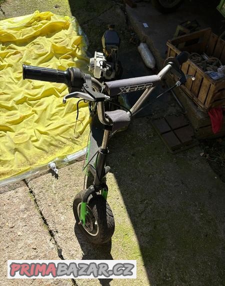moto-kolobezka-motor-minibike