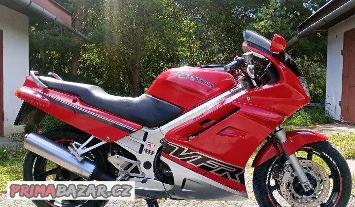 honda-vfr-750-dovoz-na-prihlasenie