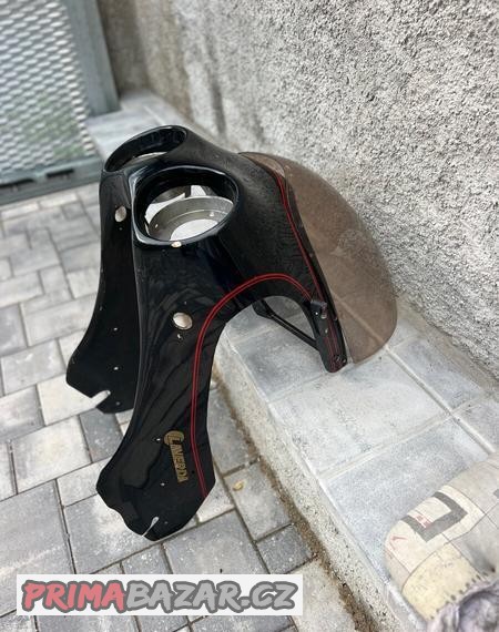predni-kapotaz-originalni-laverda