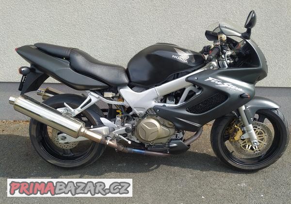 honda-vtr-1000f-firestorm-r-v-2003