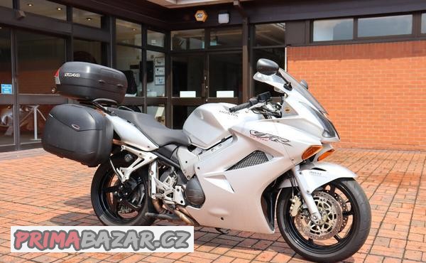 2003-honda-vfr-800-a3