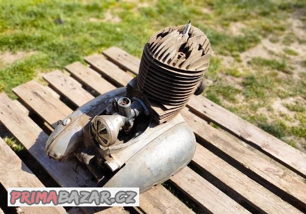 motor-jawa-250-perak-zbrojovka