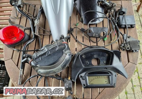suzuki-xf-650-freewind-elektro-dily