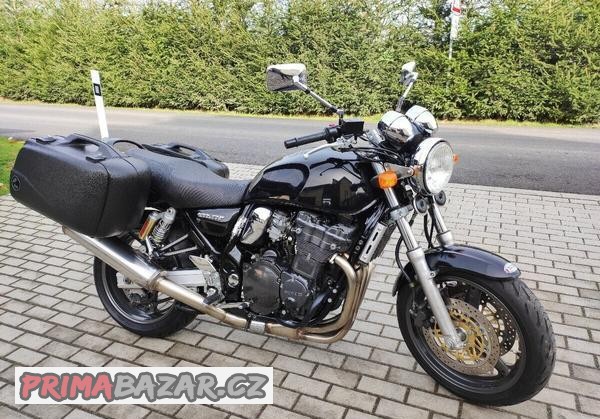 suzuki-gsx-750-inazuma-super-stav-a-vybava-video-mohu-dovezt