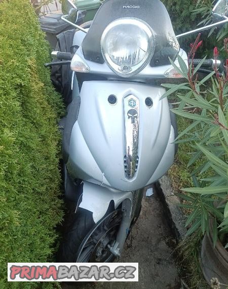 piaggio-beverly-500-motor-funkcni