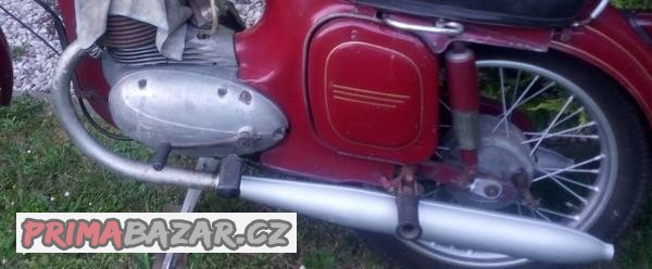 original-vyfuky-tlumice-a-kolena-jawa-350-kyvacka-panelka