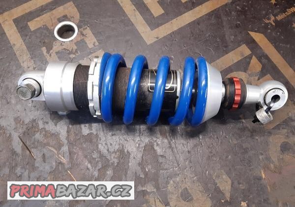 yamaha-fz6-fazer-zadny-tlmic-na-znizenie-moto