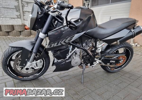 ktm-superduke-990