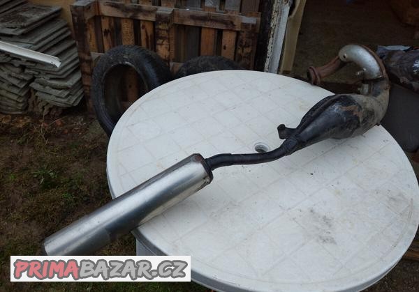 honda-nsr-125r-vyfukovy-system-kompletni