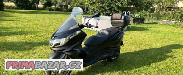 piaggio-x10-125-abs-asr-2016