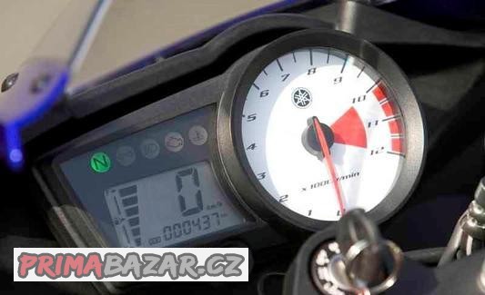 koupim-kryt-tachometru-rychlomer-lcd-na-yamaha-yzf-r125-2008