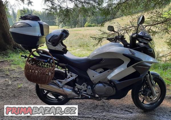 honda-vfr800crossrunner