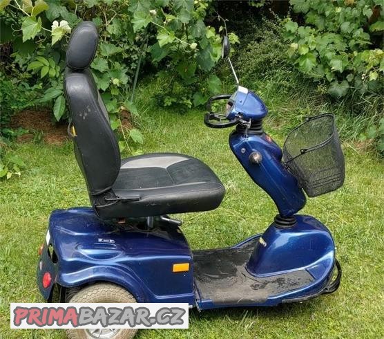 Elekrická invalidní tříkolka