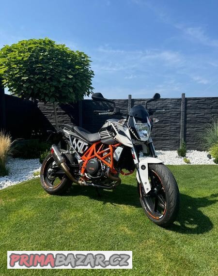 ktm-duke-690
