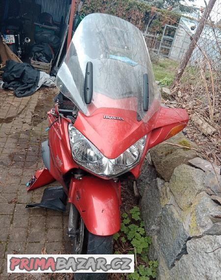 honda-st-1300-pan-europan