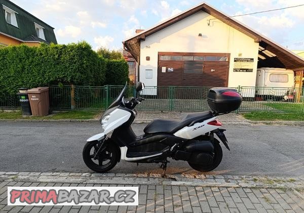 yamaha-x-max-250