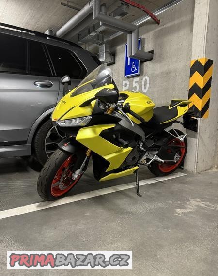 aprilia-rs660-acid-gold
