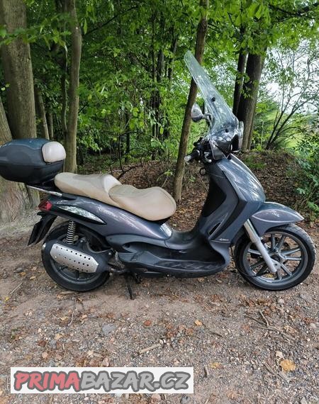 piaggio-beverly-250-cruiser