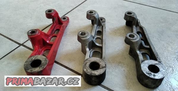 yamaha-srx-600-400-drzaky-trmene-zadni-brzdy-3x