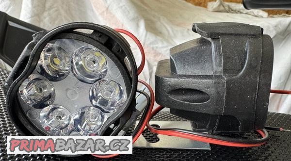 pridavna-led-svetla-motorka-ctyrkolka