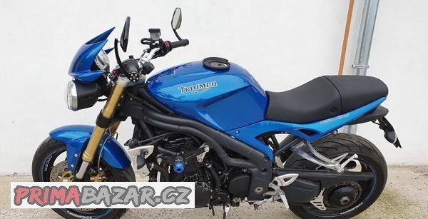 triumph-1050-speed-triple-17-tis-km