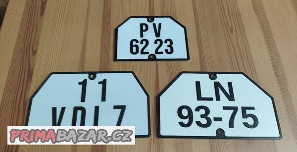 nabizim-vyrobu-plastovych-moto-spz