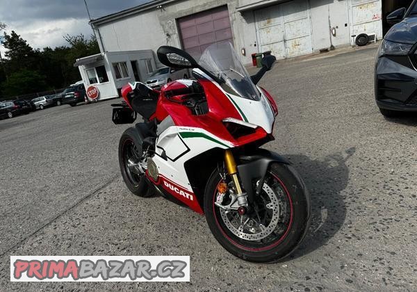 ducati-panigale-v4-special-tricolore